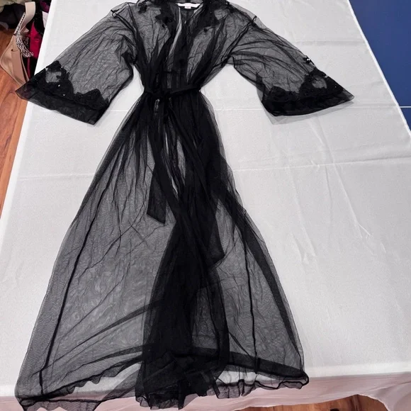 Victoria’s Secret long, sheer, black mesh tulle and lace peignoir robe M/L - Picture 7 of 8